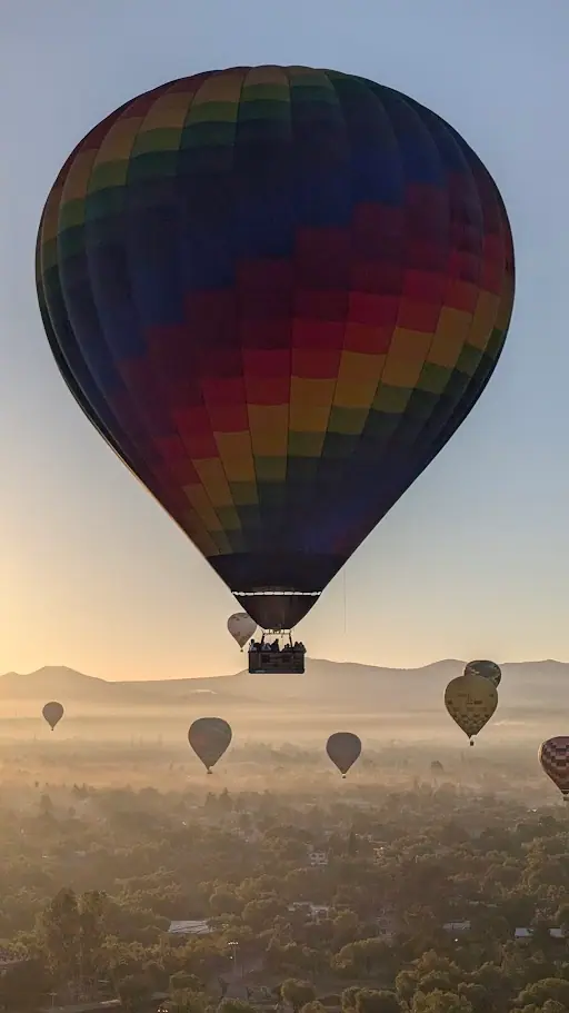 Deciding if a Teotihuacan hot air balloon is worth it