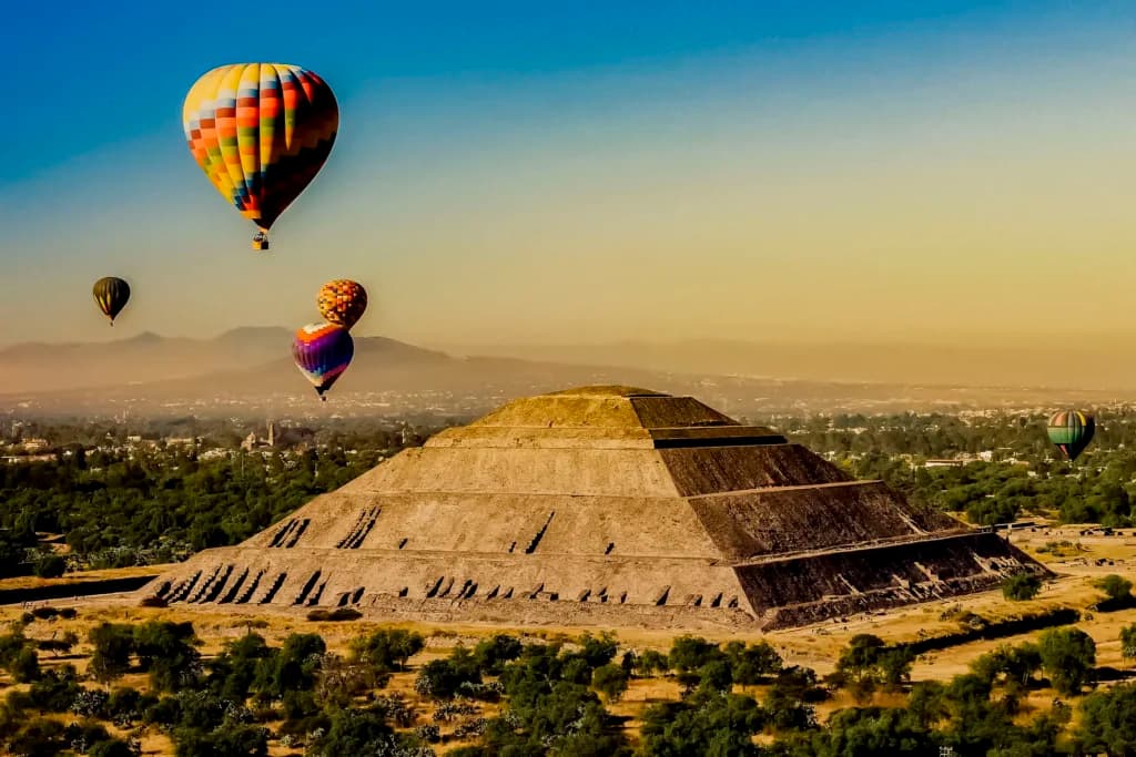 Best day trips from Mexico City including Teotihuacan