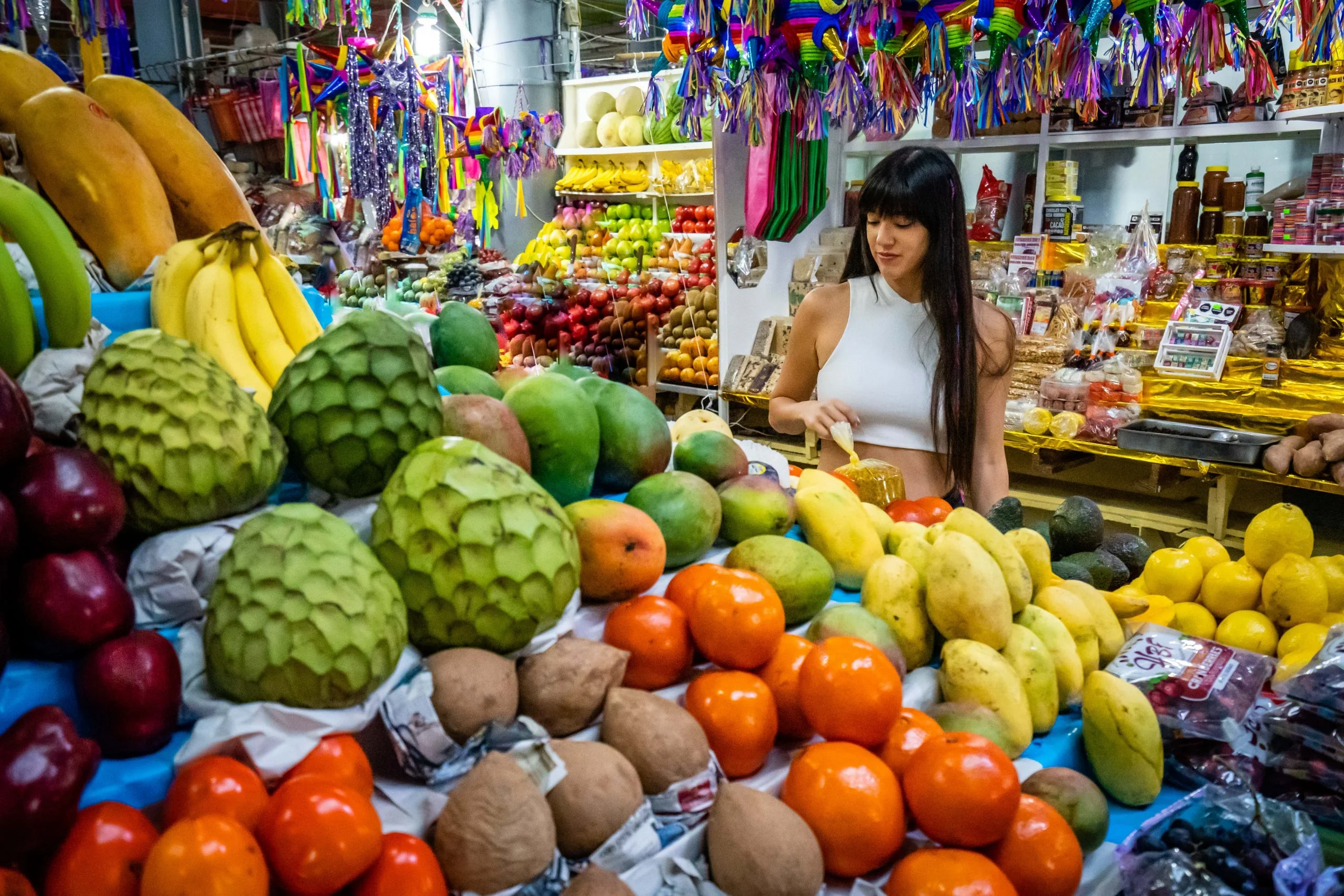 Polished shopping and market energy in Mexico City